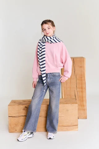 A076 LYS SWEATER SQUARE