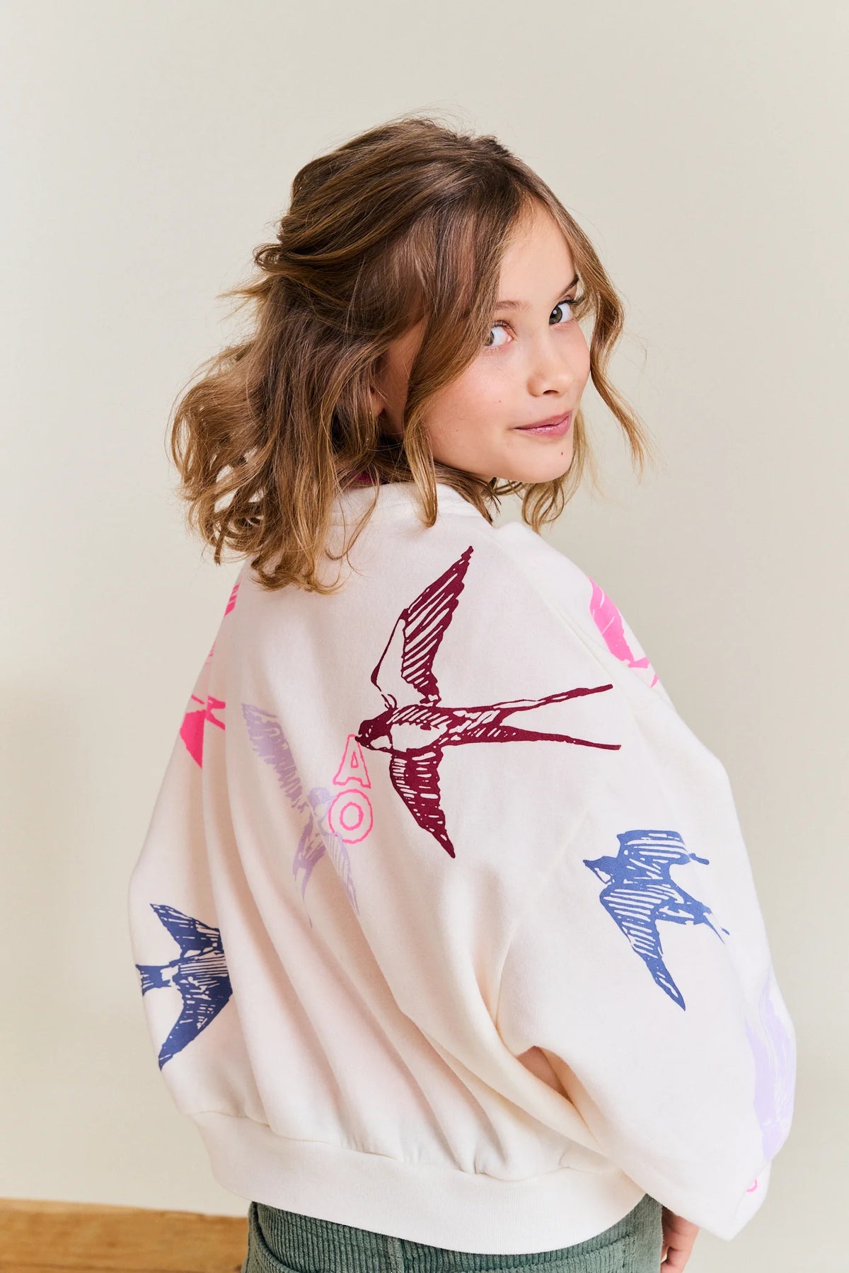 AO76 NOEMI SWEATER SWALLOW