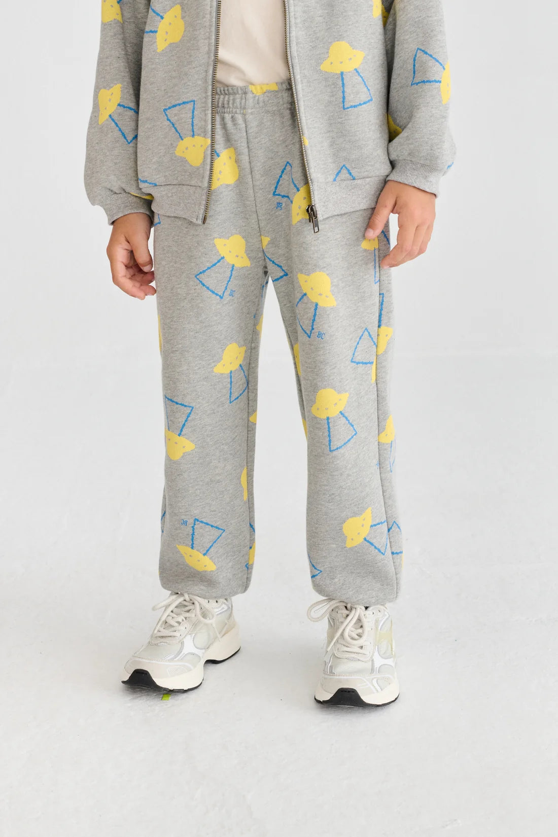 BOBO CHOSES Pixel Abduction all over jogging pants